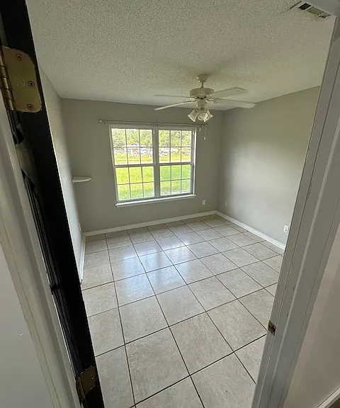 4660 Dove Way — Photo 23