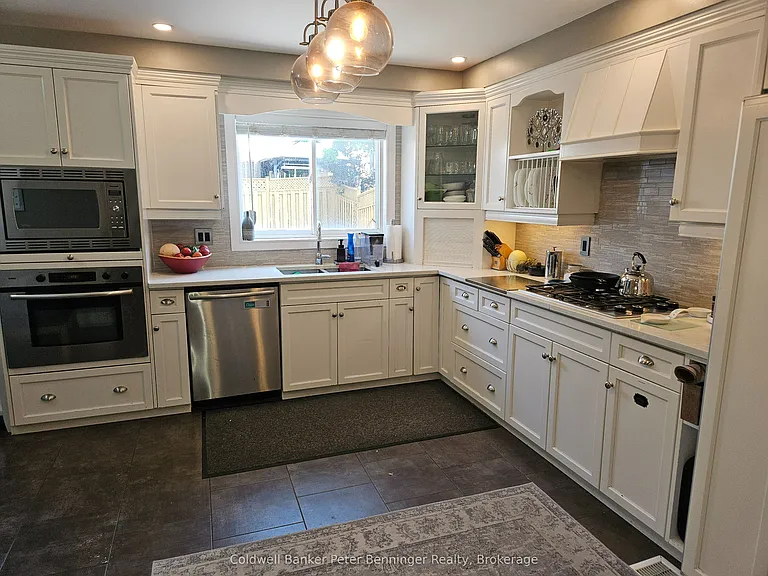 20 Bird Ct — Photo 9
