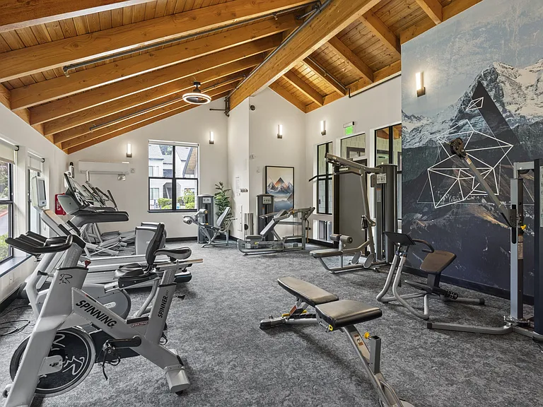 Updated Fitness Center at The Lakes Apartments in Bellevue, WA 98007