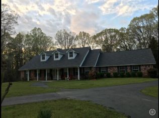 9407 McKevin Rd, Pine Bluff, AR 71603