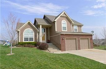 1st image of 4308 NE 103rd Ct