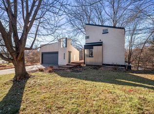 7639 Blackwell Ct, Inver Grove Heights, MN 55076