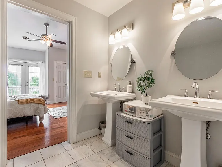 316 Walnut St — Photo 15