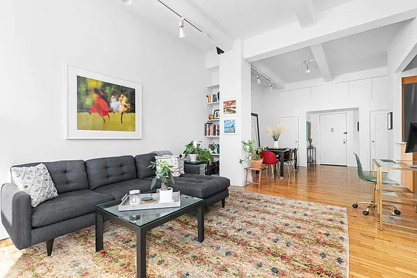 Sold by Compass | media 3