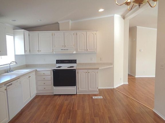 5th image of 10135 Berrybriar Ln