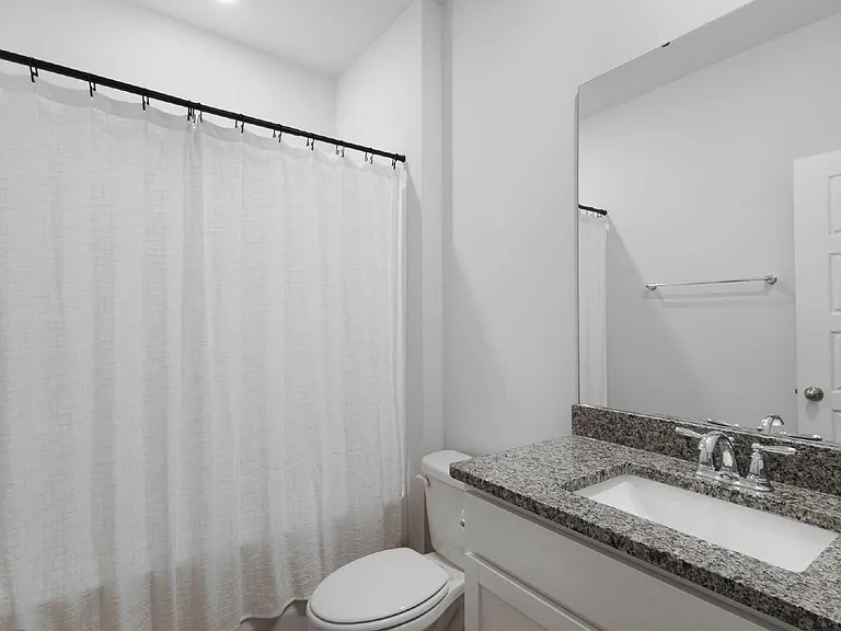 322 Whalebone Ave — Photo 37