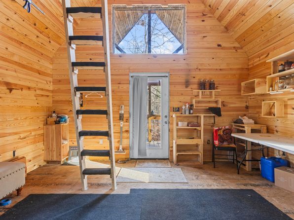 1649 High Rock Rd, Stanton, KY 40380