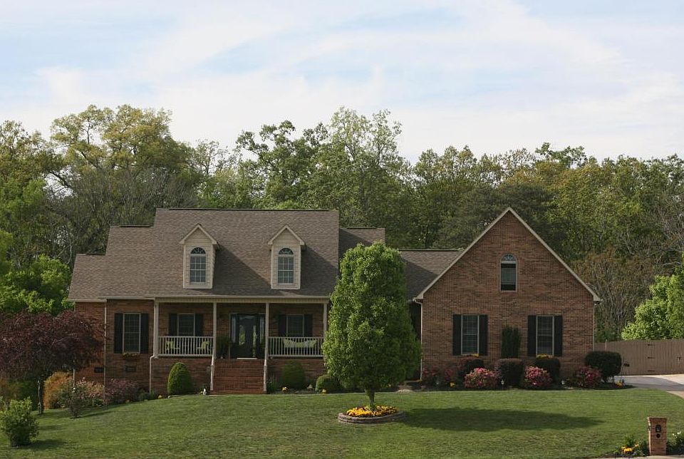 1st image of 1226 Woodland Trce