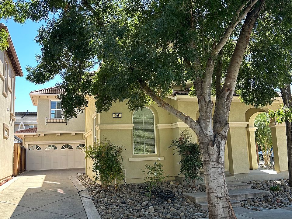 1st image of 498 W Viento St