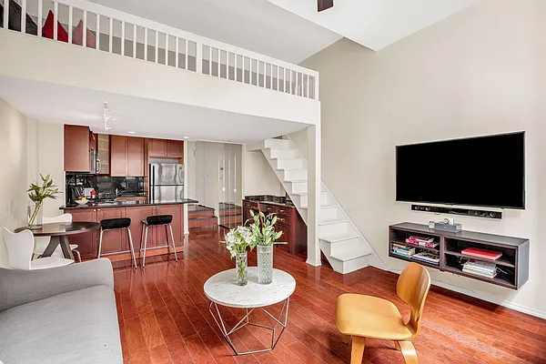 Sold by Compass | media 1
