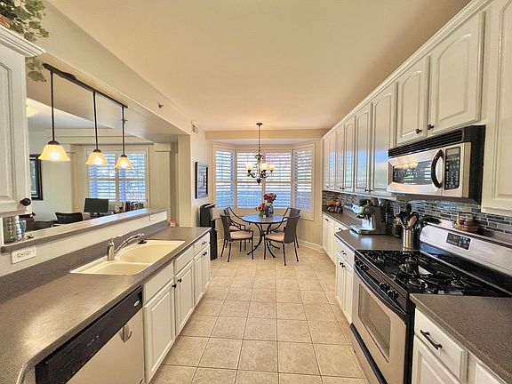 2nd image of 543 N Hough St APT 106