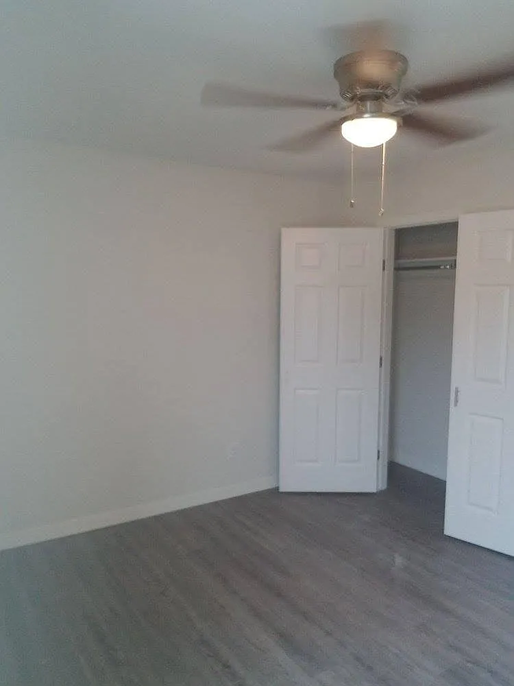 3 bed, 1139 sqft, $1,050 — Photo 1