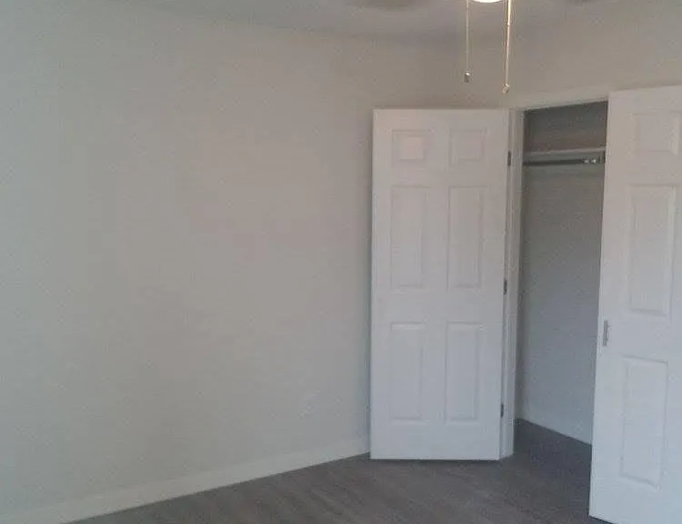 200 S Alex Ave #A6 — Photo 1