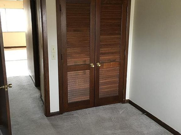 4th image of 110 Lewis Ave APT 5