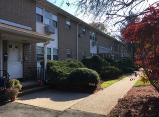 156 Diamond Bridge Ave APT 5, Hawthorne, NJ 07506