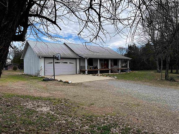 2nd image of 1093 Highway 8 W