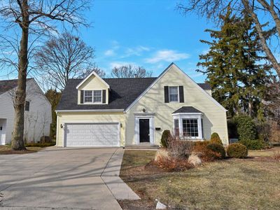 1960 Spruce Dr, Glenview, IL, 60025