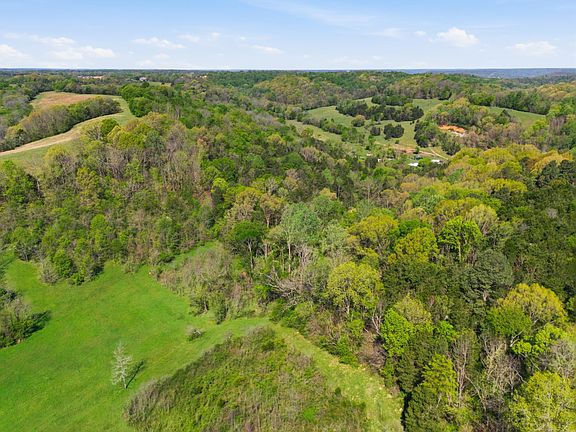 2nd image of 66 Thompson Hollow Rd