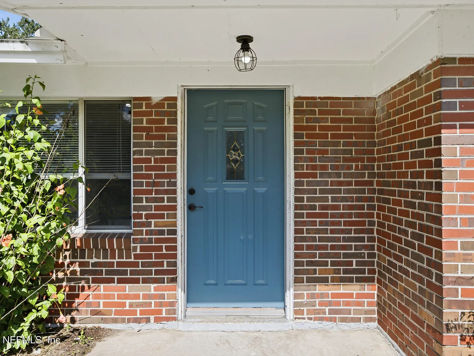 3 bed, 2.0 bath, 996 sqft, $1,500 — Photo 3