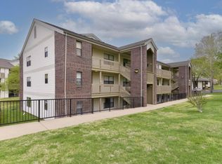123 Bunker Ridge Dr APT 1, Branson, MO 65616