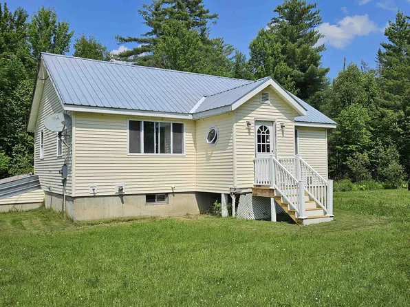 39 Tunnel Stream Road, Benton, NH 03785