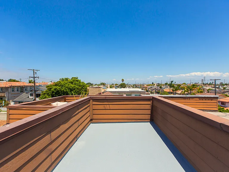 2320 Clark Ln #2 — Photo 21
