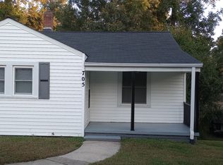 705 Cox Ave, Thomasville, NC 27360