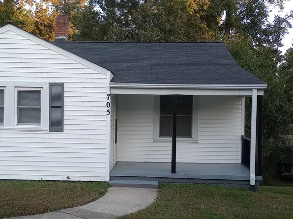 705 Cox Ave, Thomasville, NC 27360