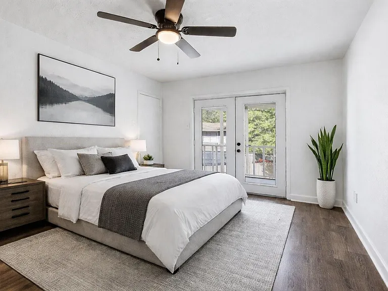8002 Lichen Ln — Photo 24