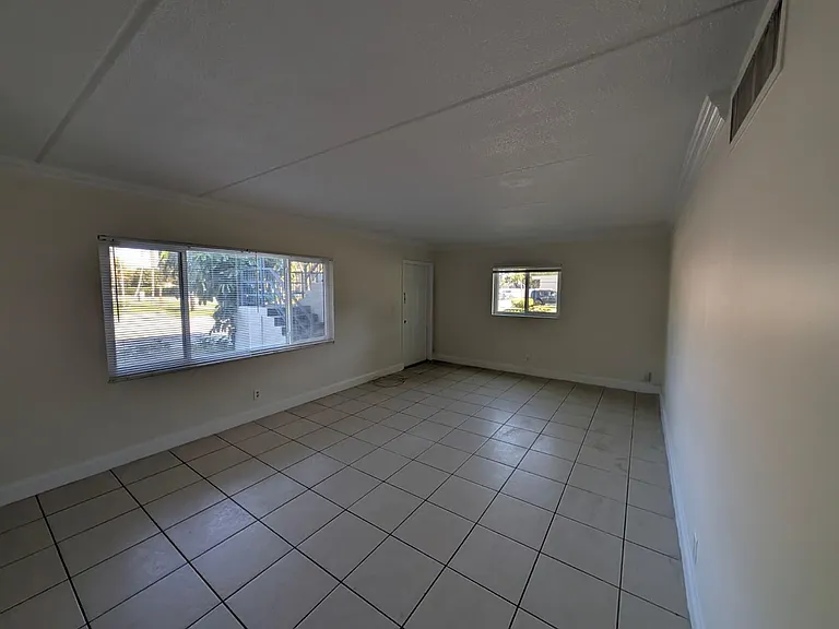 817 Lighthouse Dr #A — Photo 23