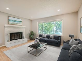 8425 69th St S, Cottage Grove, MN 55016