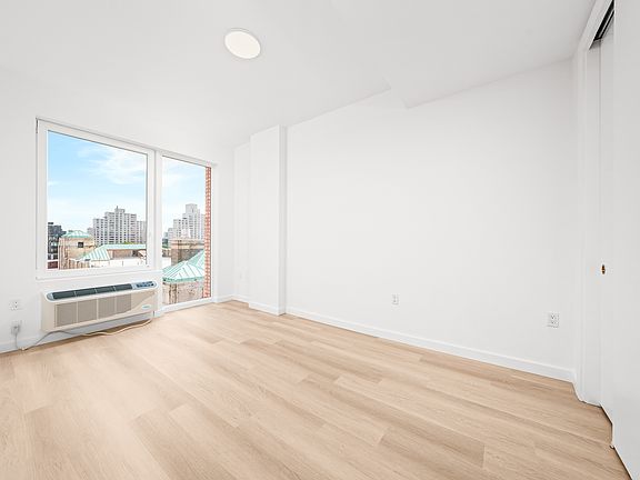 5th image of 540 Atlantic Ave #312