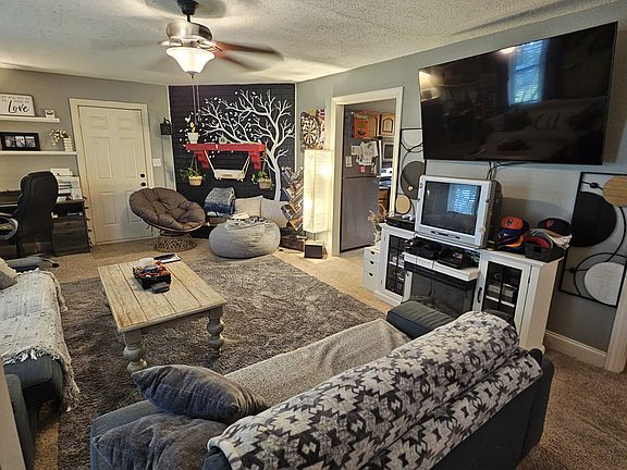 4th image of 2361 Travis Pines Dr