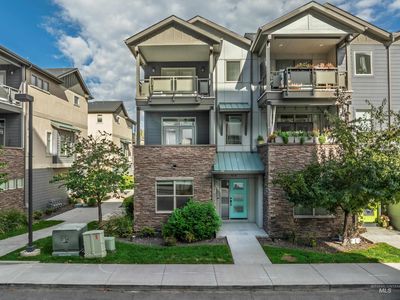 4230 N Freeride Ln, Garden City, ID, 83714