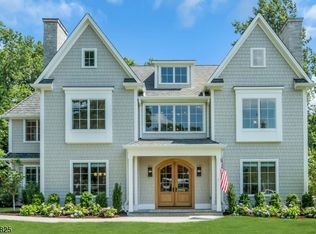 15 Rolling Hill Dr, Chatham, NJ 07928