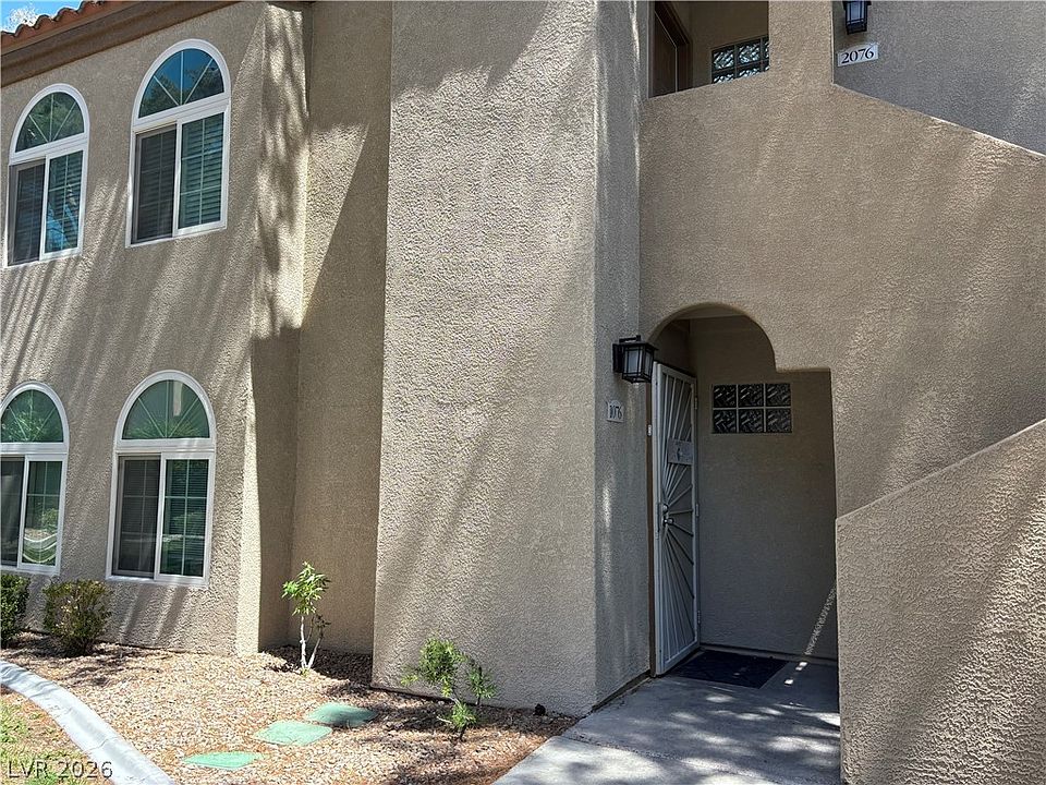 1st image of 3145 E Flamingo Rd APT 1076