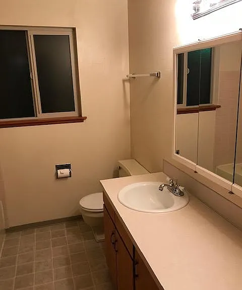 7235 Pacific Ave — Photo 3
