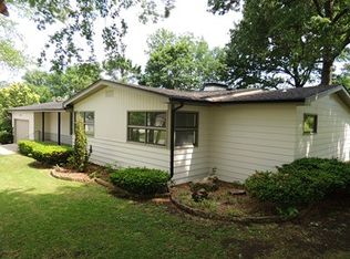 526 Fairway Ln, Fort Scott, KS 66701