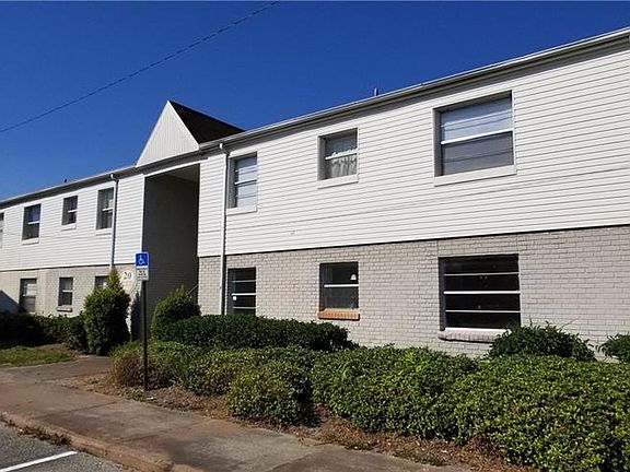 3rd image of 7210 N Manhattan Ave APT 2022