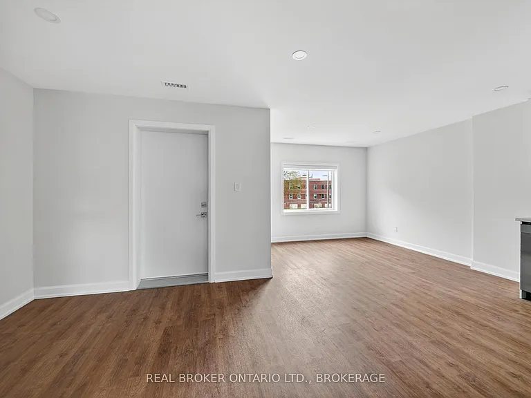 600 2nd St E #7B — Photo 30