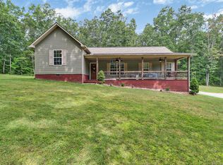 552 Robs Rd, Grimsley, TN 38565