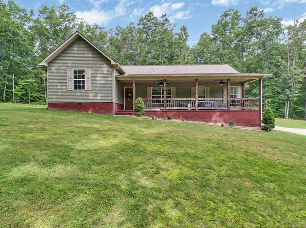 552 Robs Rd, Grimsley, TN 38565