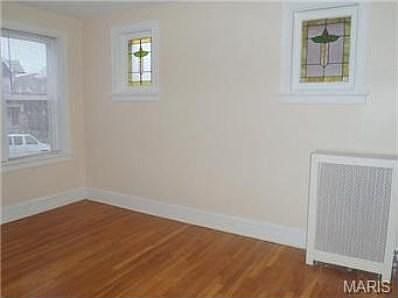 3rd image of 4964-4966 Mardel Ave