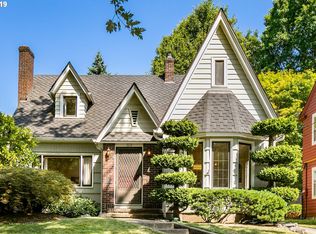 464 NE Laurelhurst Pl, Portland, OR