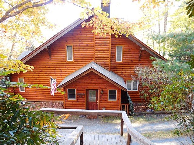 1st image of 441 Highland Cir