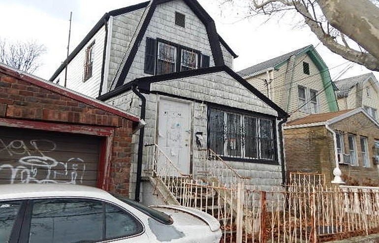 2nd image of 9728 133rd St
