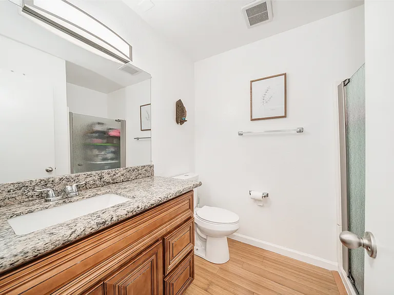 61 Pearl — Photo 15