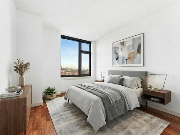 100 Jay Street image 3 of 9