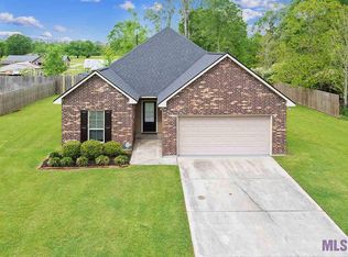 13379 Reid Dr, Gonzales, LA 70737
