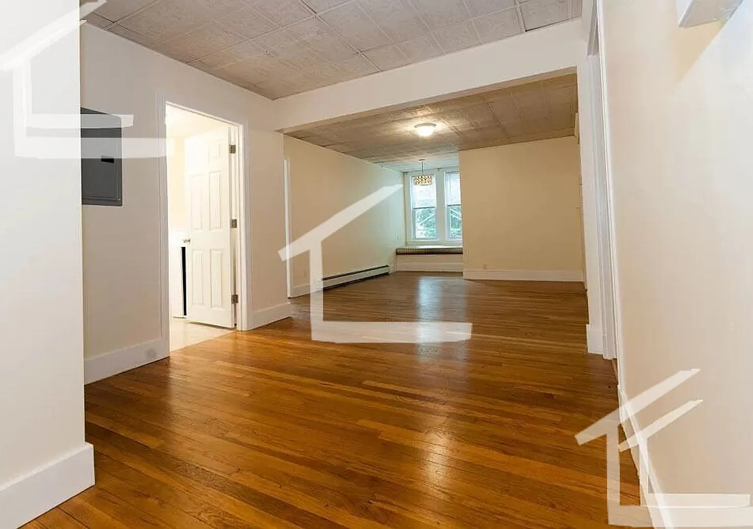 Nice 3 bed in Brighton — Photo 3